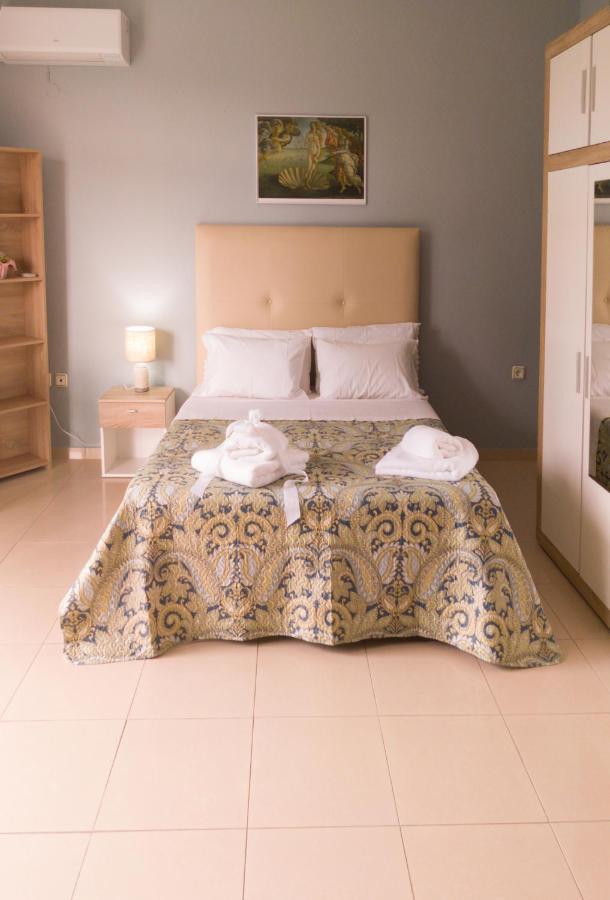 Hospitable Appartment In The Central Park, Xánthi Kültér fotó