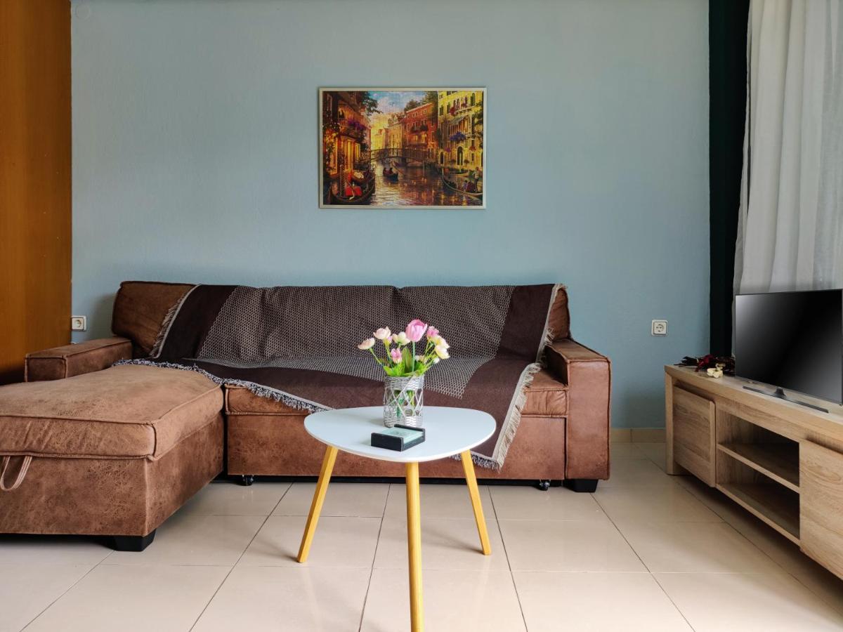 Hospitable Appartment In The Central Park, Xánthi Kültér fotó